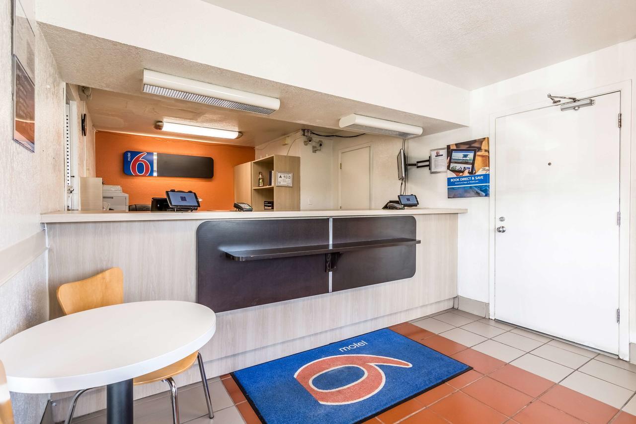 Motel 6-Lumberton, Nc Екстер'єр фото